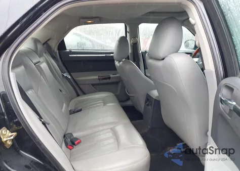 2006 Chrysler 300C из США, поврежденный, VIN 2C3KA63H66H371487